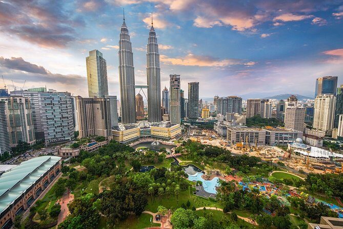 Kuala Lumpur Must-See Landmarks with Professional Tour Guide - The half-day advantage: start in the morning, keep your afternoon
