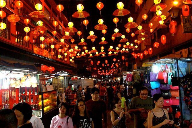 Kuala Lumpur Night Tour - Petronas Twin Towers and the KLCC Fountain Show: The Night Finale