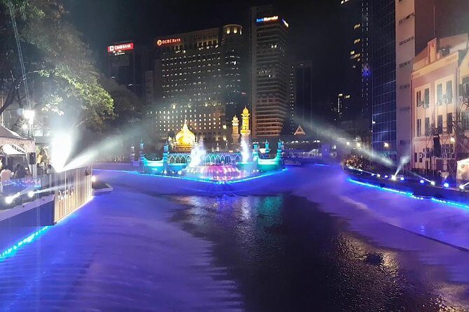 Kuala Lumpur Night Tour with Saloma Bridge - Petronas Twin Towers: the big finish (and how to use the time)