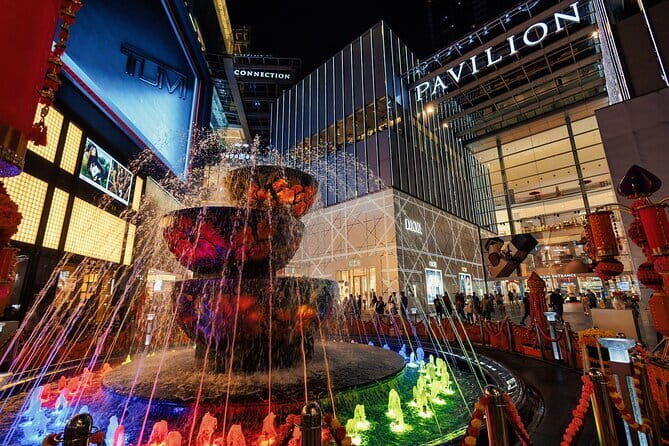 Kuala Lumpur: Nightlife Walking Tour with Local Guide - UR-MU to the Helipad Bar: A Night-Only Twist You’ll Remember