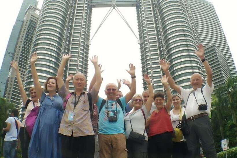 Kuala Lumpur: Private custom walking tour with a local guide - Walking-first logistics: what’s included and how to plan your hours