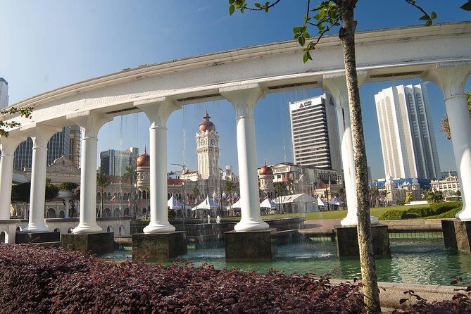Kuala Lumpur Private Day Tour [8 Hours] [23 Attractions Covered] - Old KL Classics: Mosques, Markets, and Colonial-Era Architecture