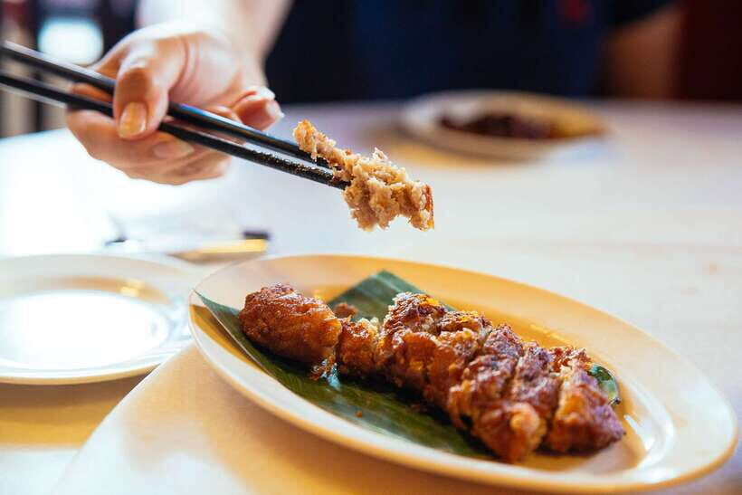 Kuala Lumpur: Private Food Tour – 10 Tastings with Locals - Petaling Street and Temples: City Sights, Not Side Quests
