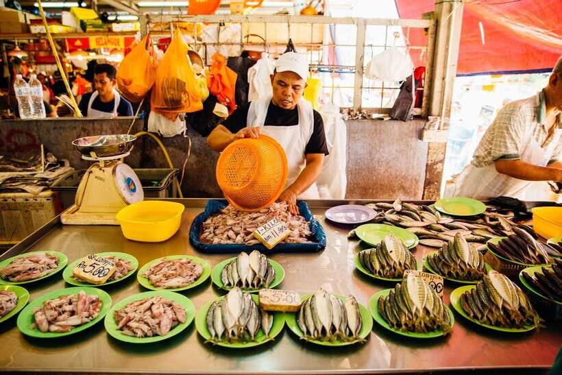 Kuala Lumpur: Private Food Tour – 10 Tastings with Locals - Nasi Lemak and Paper Dosa: Two Classics, One Real Reason to Go
