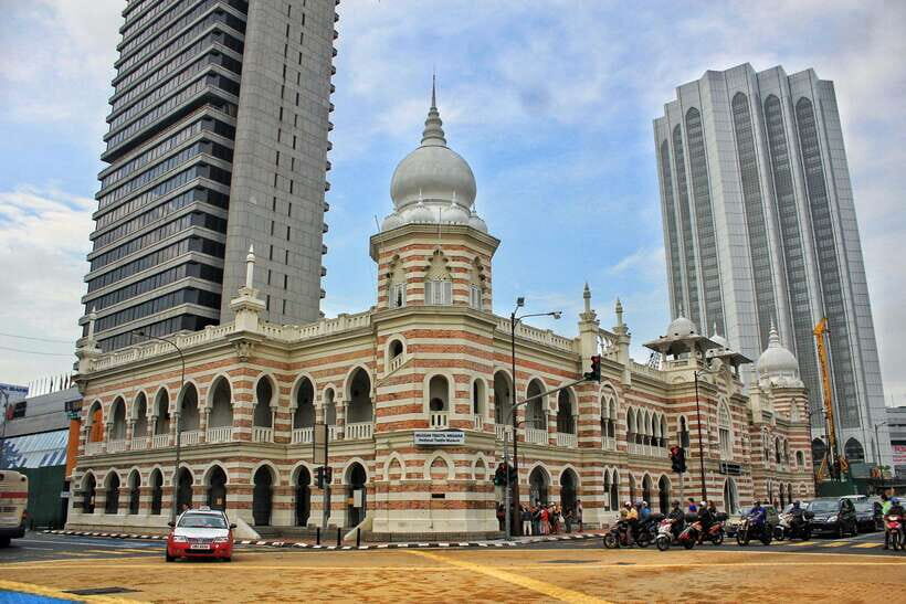 Kuala Lumpur: Private Half-Day City Tour - National Mosque: Umbrella Shape and Detail Photos