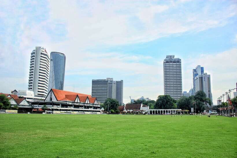Kuala Lumpur: Private Half-Day City Tour - Kuala Lumpur Railway Station: Old Infrastructure, Big Stories