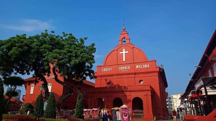 Kuala Lumpur: Private Malacca Night Tour w/Cruise & Trishaw - St. Paul’s Hill ruins: ruins with a real viewpoint