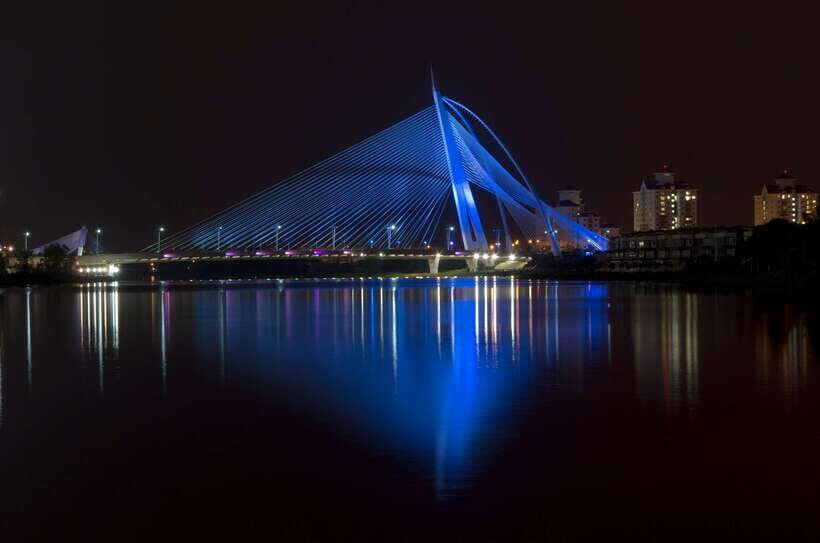 Kuala Lumpur: Putrajaya City Tour with Lake Cruise - Value for $71: What You’re Really Paying For