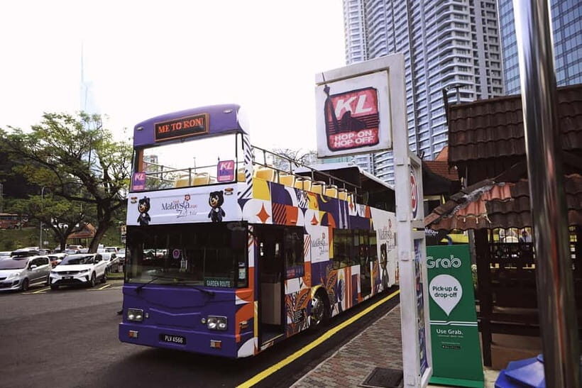 Kuala Lumpur: Ronda Hop-On Hop-Off City Sightseeing Bus Pass - Small rules that actually matter on the bus