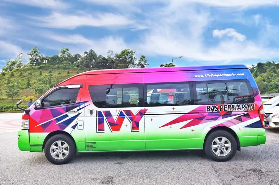 Kuala Lumpur: Sightseeing by Private Vehicle with Driver - Choosing between 4 hours and 8 hours: how to pick the right pace
