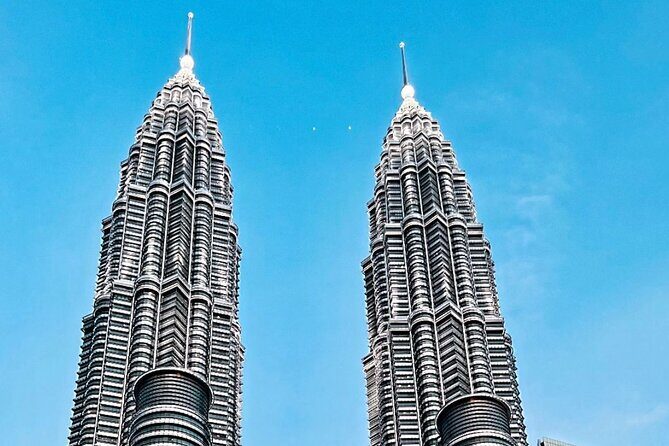 Kuala Lumpur Sunset Evening Cycling Tour - Jalan Salleh and the Malay Stilt House Setting