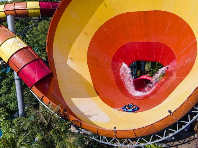 Kuala Lumpur: Sunway Lagoon Entry Ticket - Wildlife Park With 150+ Species: Interactive Zoo Time