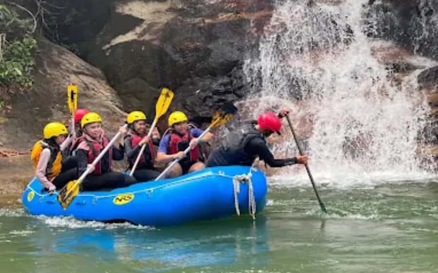 Kuala Lumpur: Taman Negara National Park Teras Waterfall - The 3-hour transfer: why the start time matters