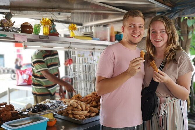 Kuala Lumpur Walk, Eat & See Tour - Masjid Jamek, Merdeka Square, and the River of Life Project