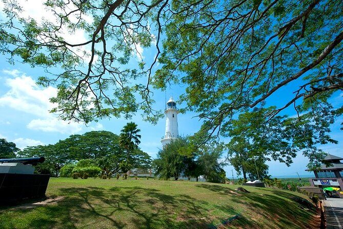 Kuala Selangor Tour from Kuala Lumpur with Fireflies Boat Ride and Seafood Dinner - Guide impact: when BK (and the right guide) changes the whole day