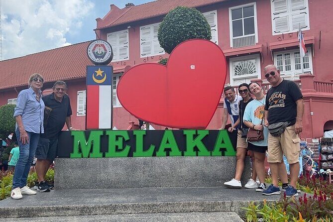 Magical Malacca Journey Through History and Culture Private Tour - Dutch Square basics at Stadthuys and Christ Church Malacca