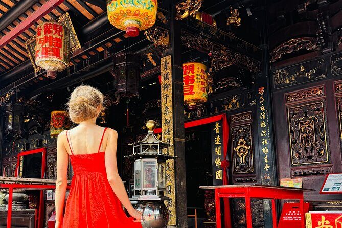 Malacca's Famous Spots: Private Day Tour - A’Famosa Fort, Trishaw Through Old Streets, and a Relaxing River Cruise