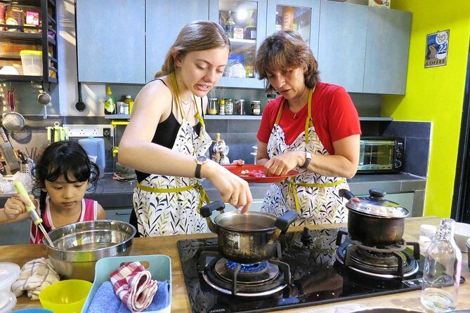 Market Visit & Private Hands-on Cooking Class at Daun Senja - Where you’ll actually spend your time in KL (and how to get there)