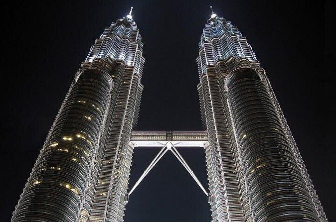 Petronas Twin Tower E-Ticket Including The Skybridge - The tower visit experience inside: move with the flow