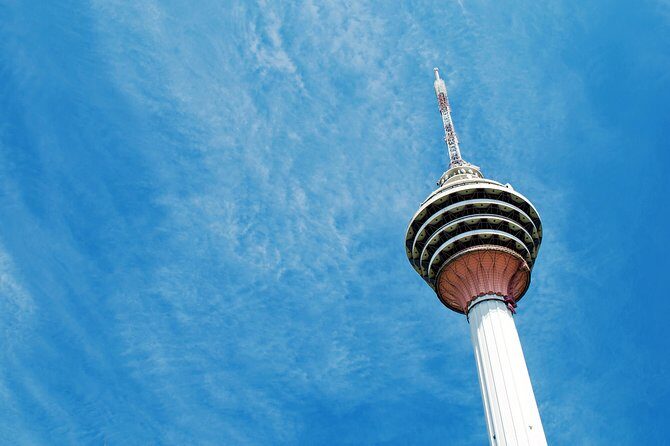Petronas Twin Towers Skybridge and Kuala Lumpur City Tour - Getting Your Bearings in Kuala Lumpur (Without a Full-Day Commitment)