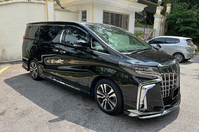 Premium Airport Transfer Kuala Lumpur - Hotel Lobby Pickup: Quick Start Before You Head to KLIA