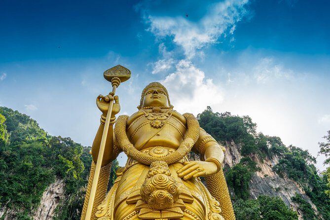Private Batu Caves, National Mosque & Religious Tour with Lunch - Batu Caves: 1 hour at a UNESCO World Heritage Hindu temple