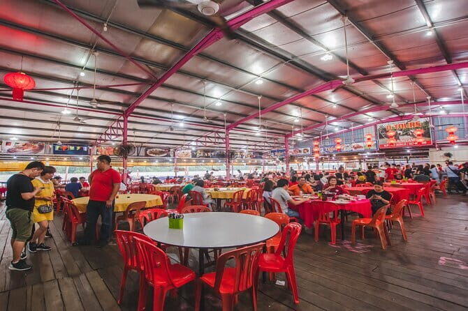 Private Fireflies Tour with Blue Tears and Seafood Dinner - The Yang Ming Seafood Dinner: what’s included and why it’s good value