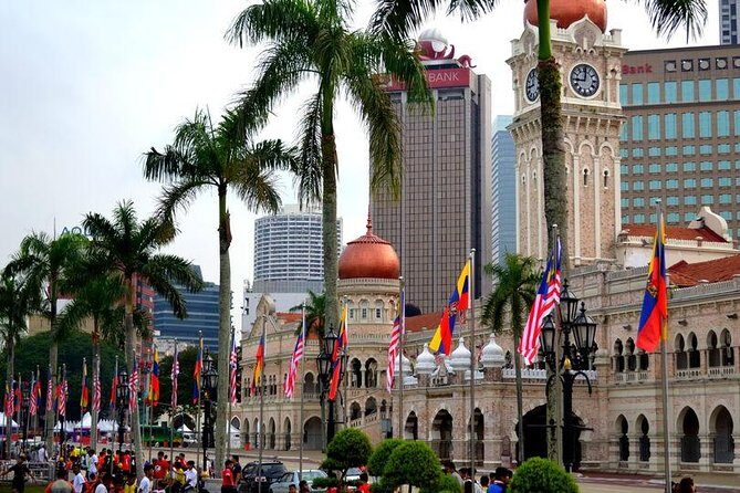 Private Kuala Lumpur City Tour With Petronas Tower & Local Dinner - Who this private evening tour fits best