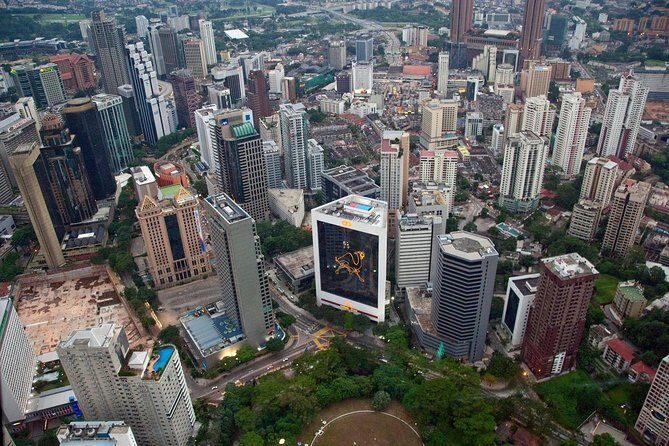 Private Kuala Lumpur Photographic Tour With Petronas Towers & Sky Box K.L Tower - Lake Gardens (Taman Botani Perdana): slower photos and orchid garden vibes