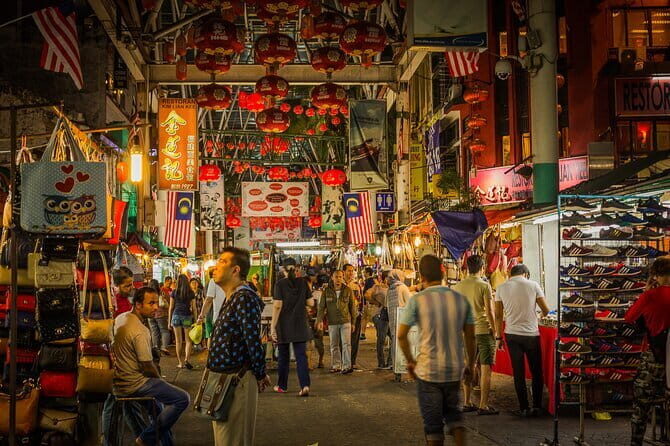 Private Night Tour : Kuala Lumpur Heritage Under The Lights - Little India Brickfields: teh tarik and a short neighborhood reset