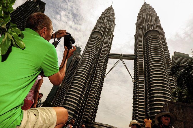Private Night Tour: Petronas Twin Tower And Shopping - A 4 pm start that makes Kuala Lumpur look its best