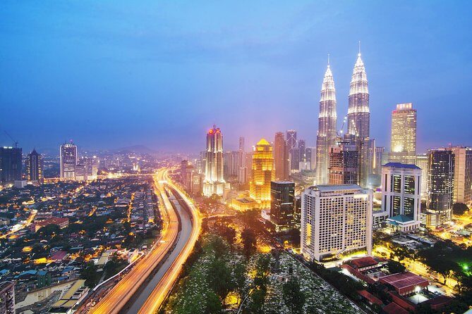 Private Night Tour: Petronas Twin Tower And Shopping - Petronas Twin Towers at night: observation deck and Skybridge photos