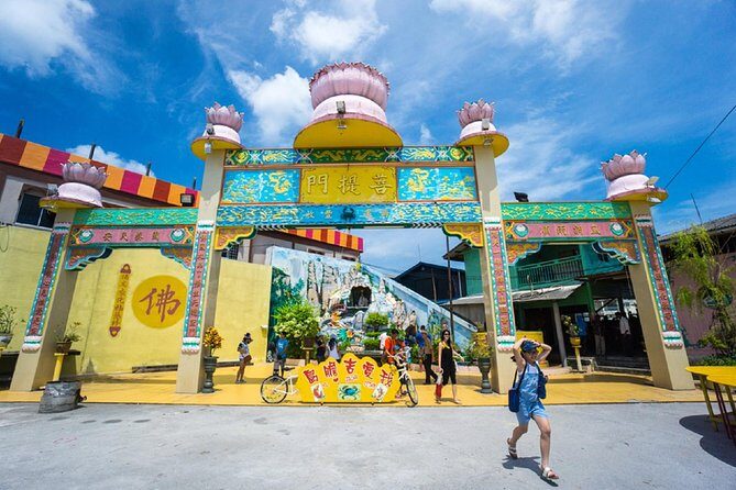 Private Tour: Crab Island Sightseeing Boat Ride and Seafood Lunch - Morning pickup to Port Klang Jetty: what the 9:00 start really means