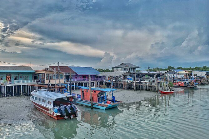 Pulau Ketam Rural Adventure Day Tour (SIC – Join In Tour) - From Kuala Lumpur to a stilt-built crab village