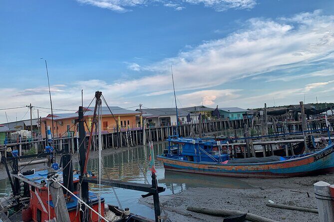 Pulau Ketam Rural Adventure Day Tour (SIC – Join In Tour) - Pulau Ketam walk and lunch: the heart of the day