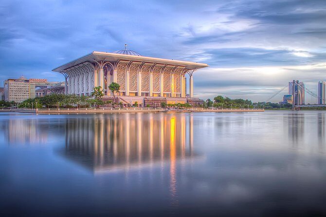 Putrajaya City Tour with Batu Caves & Sight Seeing Cruise - Price and logistics: where $85.01 feels fair (or not)