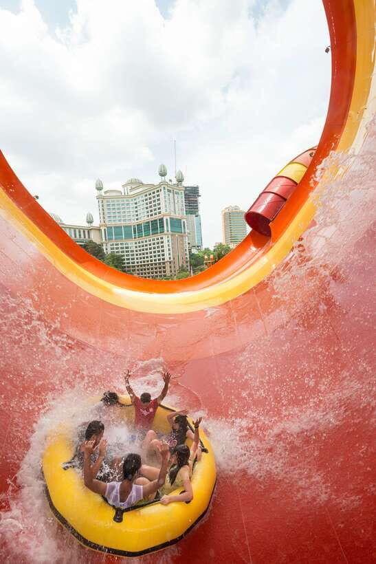 Sunway Lagoon Theme Park with Round-Trip Transfer - Five parks in one ticket: what to prioritize so you don’t feel rushed
